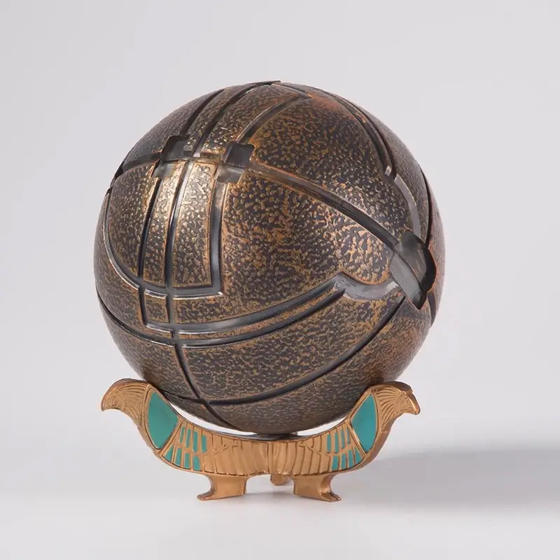 Hidden Blade Assassin's Creed the Golden Apple of Eden
