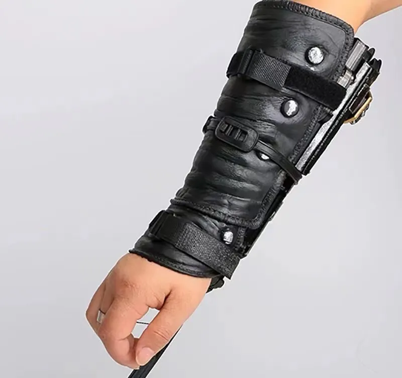 Hidden Blade Hidden blade Leather wrist guard